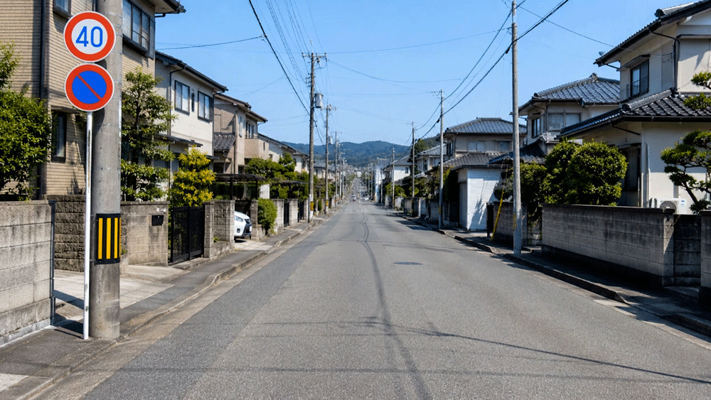 中央線や車両通行帯のない生活道路